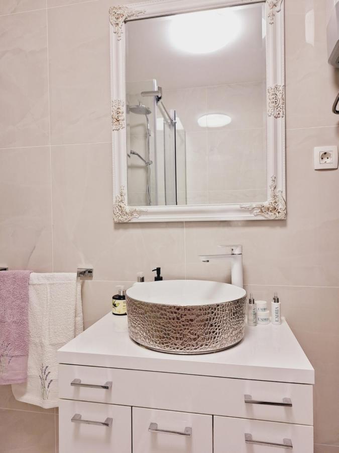 Appartamento Apartman Maja **** Šibenik Esterno foto
