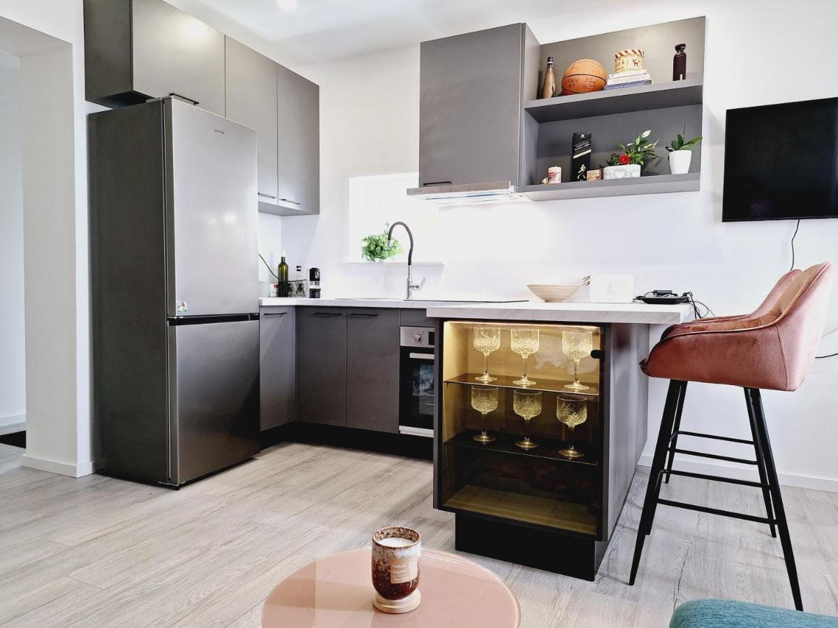 Appartamento Apartman Maja **** Šibenik Esterno foto